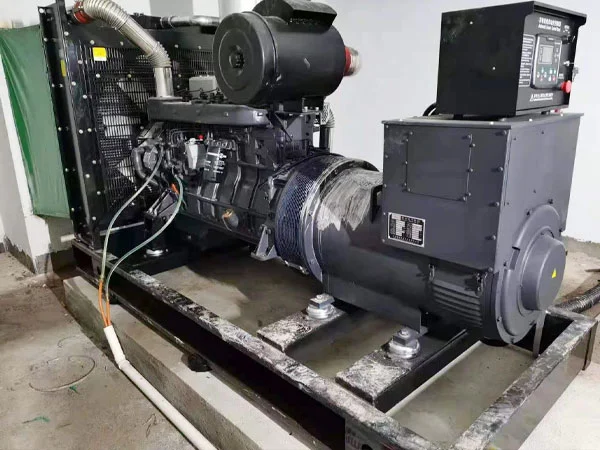 షట్డౌన్ తర్వాత 800kW డీజిల్ జనరేటర్ సెట్ తనిఖీ